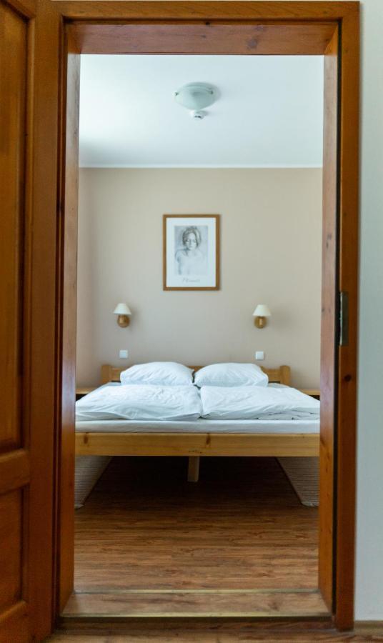 Anna Panzio Hotel Dunavarsány Eksteriør billede